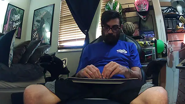 slutty guy12 online show from 11, 3, 2025