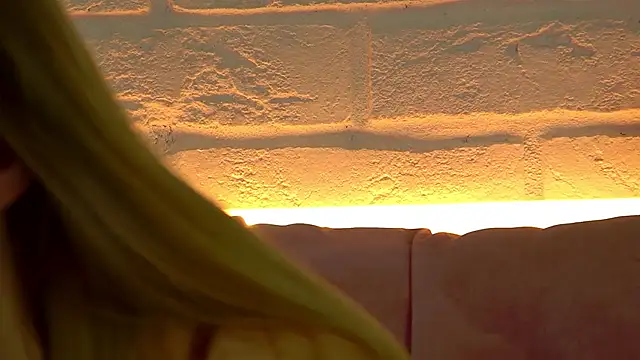 MilanaBalmain online show from 19, 11, 2025