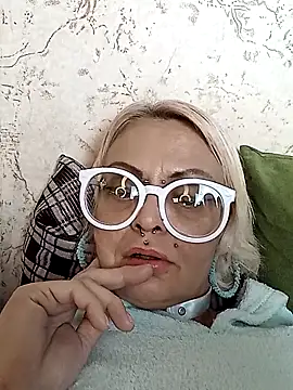 Gardener of Illusions online show from 2, 12, 2025