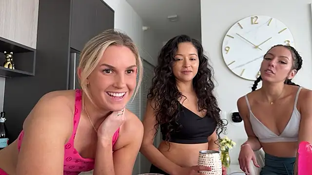 Graciemae baexx online show from 19, 2, 2025