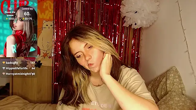 cherrybom969 online show from 4, 12, 2024