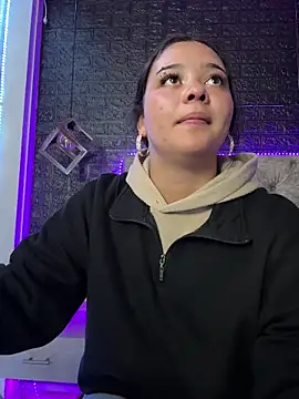 Paloma  LS online show from 6, 4, 2026