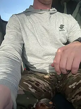 Snapshot of AlexGWoW chatting on 18, 2, 2026 AlexGWoW online show from 18, 2, 2026