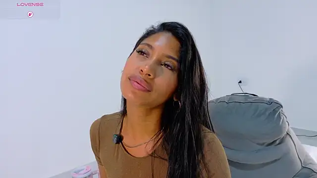 Snapshot of Anna_risse chatting on 25, 5, 2026 Anna risse online show from 25, 5, 2026