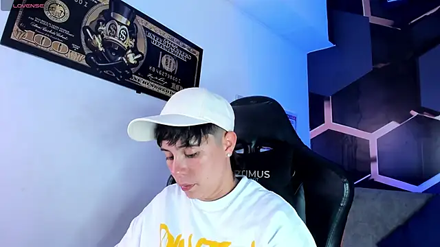 AbbySmiitth  online show from 4, 11, 2025