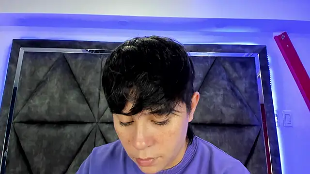 AbbySmiitth  online show from 5, 12, 2025