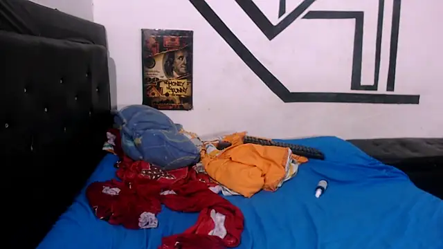 Snapshot of badssboys_always chatting on 23, 12, 2024 badssboys always online show from 23, 12, 2024