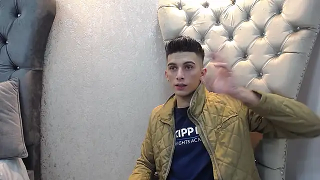 Snapshot of MrWilliseo chatting on 8, 12, 2024 MrWilliseo online show from 8, 12, 2024