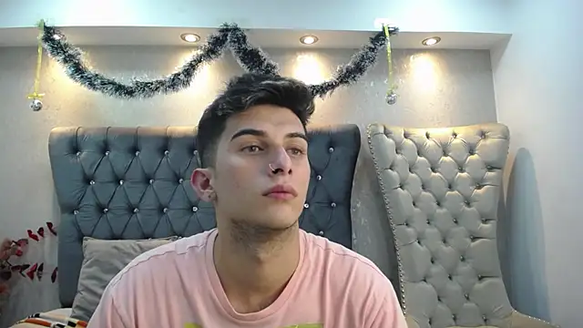 Snapshot of MrWilliseo chatting on 29, 12, 2024 MrWilliseo online show from 29, 12, 2024