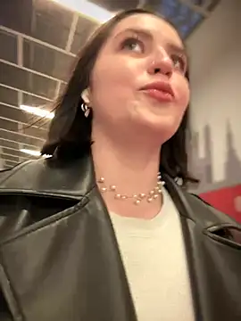 meow girl online show from 10, 1, 2025