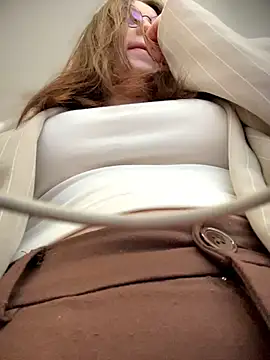 Snapshot of meow_girl chatting on 3, 5, 2026 meow girl online show from 3, 5, 2026