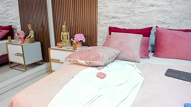 MadisonHunter2024 online show from 29, 1, 2025