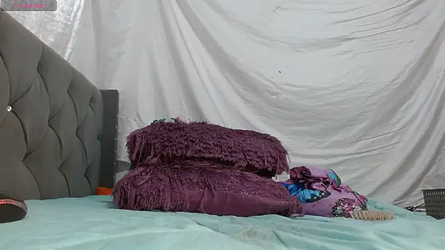 imtiffany w online show from 7, 3, 2025