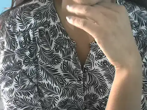 Nehasingh2024 online show from 12, 12, 2024