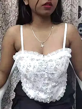 Snapshot of Ishaani_0 chatting on 16, 2, 2025 Ishaani 0 online show from 16, 2, 2025