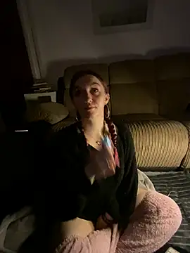 Stoner BarbieXX online show from 5, 3, 2025