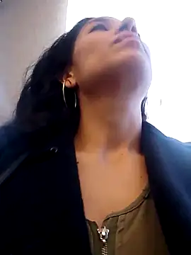 chloewildd  online show from 18, 2, 2025