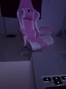 brithneysquirt online show from 12, 1, 2025