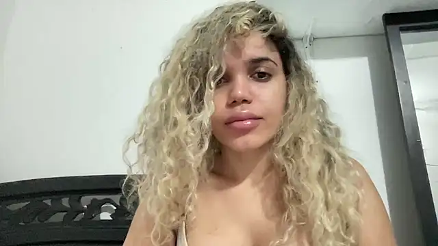 brithneysquirt online show from 22, 12, 2025