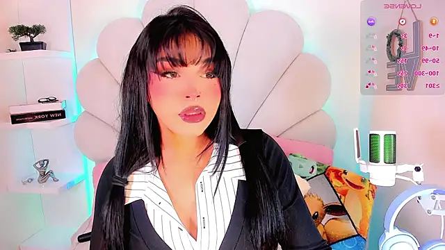 ValentinaMarinn online show from 6, 4, 2026