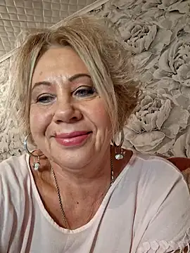 Snapshot of PALETT chatting on 6, 12, 2024 PALETT online show from 6, 12, 2024