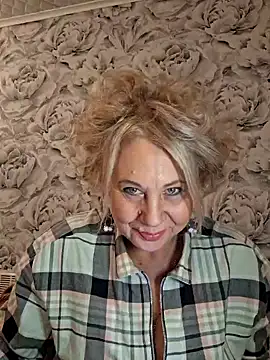 Snapshot of PALETT chatting on 15, 12, 2024 PALETT online show from 15, 12, 2024