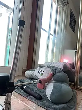 AlaskaLover online show from 14, 4, 2026