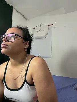 Snapshot of angela_angels_ chatting on 6, 7, 2026 angela angels online show from 6, 7, 2026