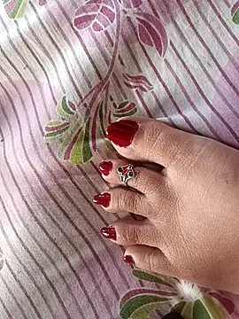 lakey91girl online show from 6, 4, 2026