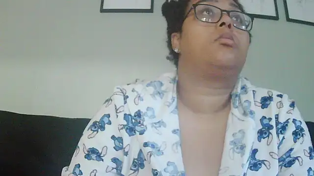 vanilla chocolate23 online show from 10, 11, 2025