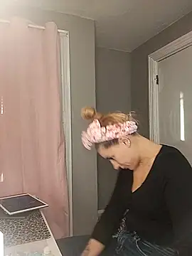 Snapshot of lexybabyxo chatting on 9, 1, 2026 lexybabyxo online show from 9, 1, 2026