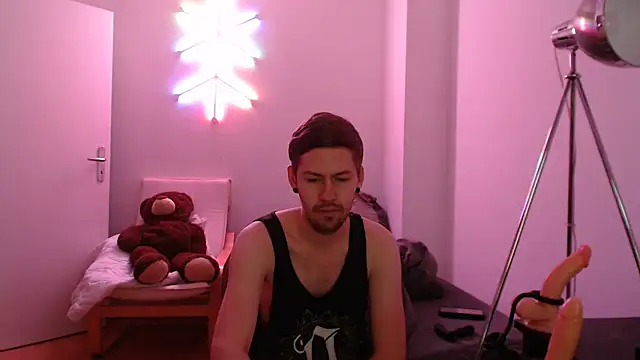 jonny-bisexual online show from 12, 12, 2024