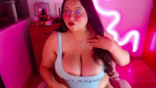 Snapshot of Rebeca_charme21 chatting on 28, 12, 2024 Rebeca charme21 online show from 28, 12, 2024