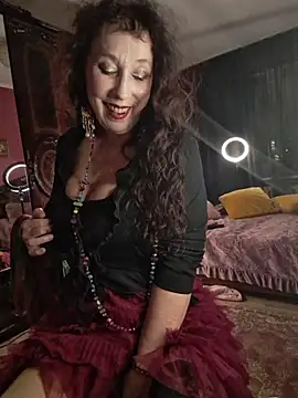 Snapshot of GypsyEsmeralda chatting on 4, 3, 2026 GypsyEsmeralda online show from 4, 3, 2026