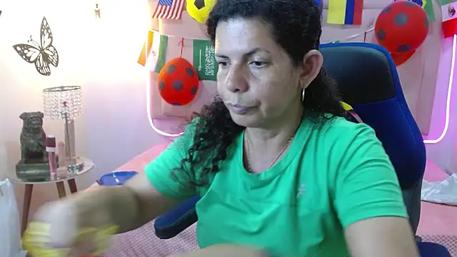 Snapshot of sila_bolum chatting on 4, 7, 2026 sila bolum online show from 4, 7, 2026