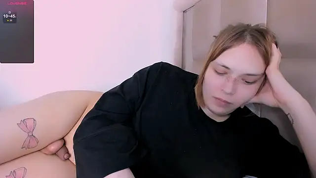 Snapshot of fem_to chatting on 11, 2, 2026 fem to online show from 11, 2, 2026