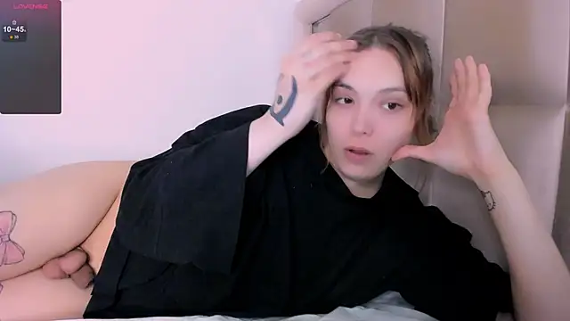 Snapshot of fem_to chatting on 18, 2, 2026 fem to online show from 18, 2, 2026