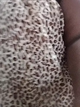 HotBootyBabe90 online show from 5, 3, 2026