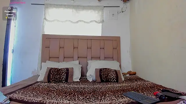 stepcouple XXX online show from 20, 3, 2026