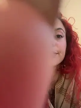 Borbala Iggy online show from 5, 2, 2025