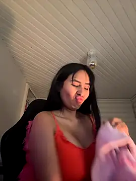 Anily Lovely online show from 5, 11, 2025