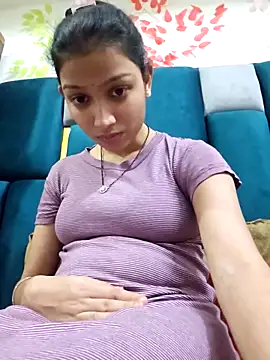 Snapshot of Aleena_Rai chatting on 11, 3, 2025 Aleena Rai online show from 11, 3, 2025