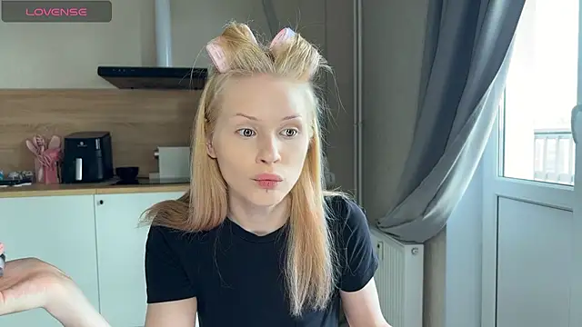 lisa barbie online show from 26, 5, 2026