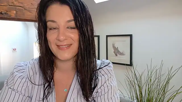 Snapshot of flatwhite0 chatting on 27, 4, 2026 flatwhite0 online show from 27, 4, 2026