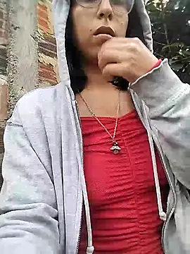 MirandaSingle online show from 9, 4, 2026