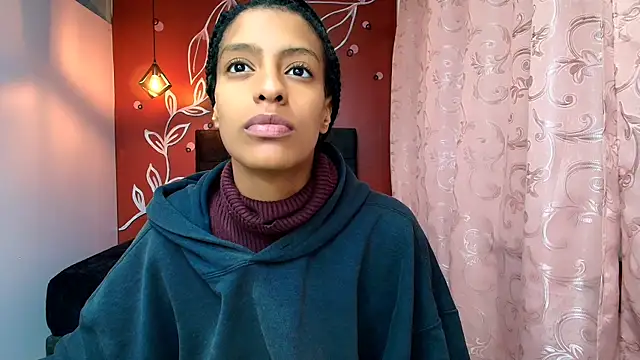 Zia Green online show from 18, 12, 2024