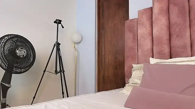 lou rosse  online show from 31, 1, 2025