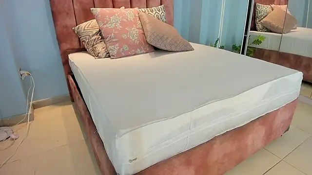 lou rosse  online show from 13, 11, 2025