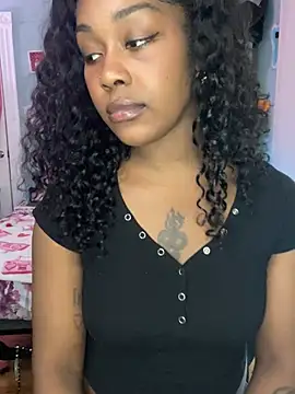 ebonycatlisaaaalime online show from 17, 4, 2026