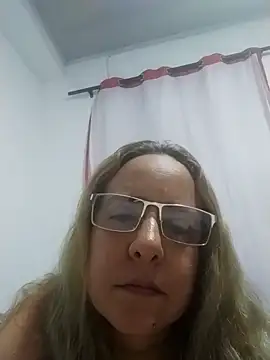 Snapshot of Iivana_19 chatting on 18, 2, 2025 Iivana 19 online show from 18, 2, 2025